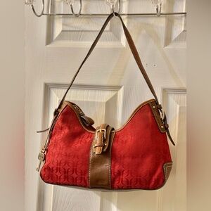 Elegant Fossil Shoulders bag, 13 by 5.5 inches great condition clean interior